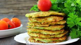 Оладьи из кабачков с чесноком