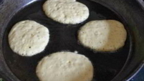 оладьи на дрожжах на молоке