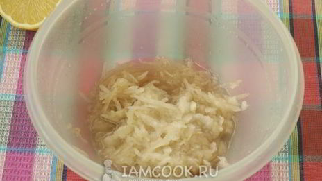 оладьи с грушами