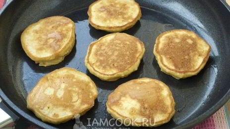 оладьи с грушами