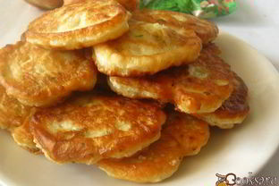 Оладьи с луком