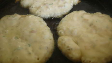 оладьи с луком