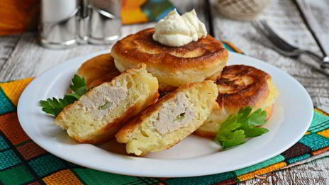 оладьи с начинкой из куриного фарша