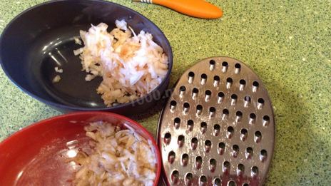 оладьи с яблоками и бананами на кефире