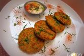 Овощные оладьи с йогуртовым соусом