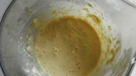 овсяные оладьи с черной смородиной