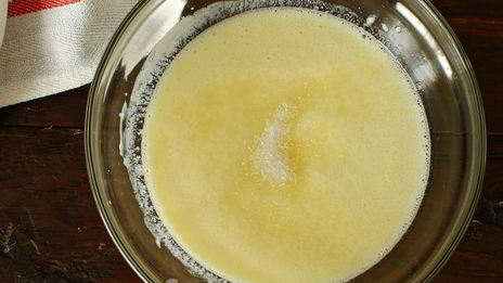 пышные оладьи на кефире и соде