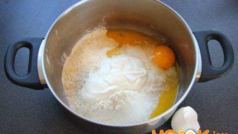 пахлава медовая с орехами