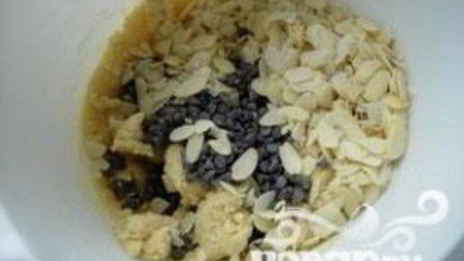 овсяное печенье с миндалем и шоколадом