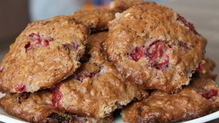 Овсяные печенья с клубникой