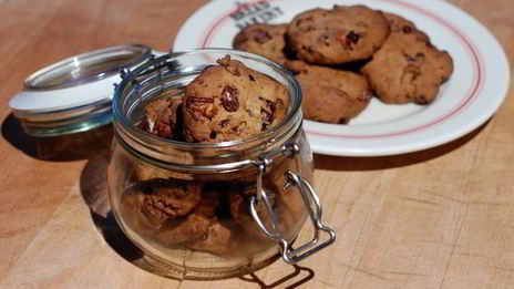 печенье с клюквой и орехами пекан