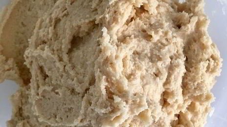 печенье с шоколадом, ирисками и орехом пекан