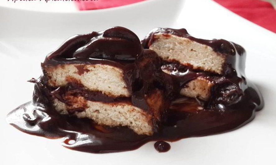 Рецепт постного шоколадного десерта с имбирно-лимонным печеньем