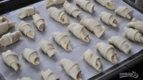 рогалики с повидлом на маргарине