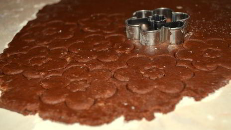 вкуснейшее шоколадное песочное печенье с малиновым конфитюром