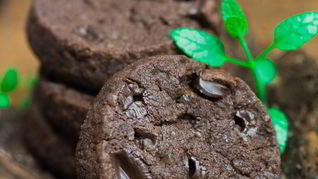 Восхитительное шоколадное печенье с морской солью