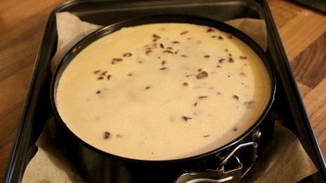 банановый пирог в пряной заливке