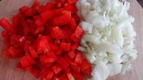 блинчатый пирог с курицей и грибами