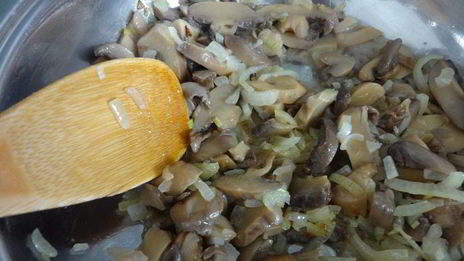 блинчатый пирог с курицей и грибами