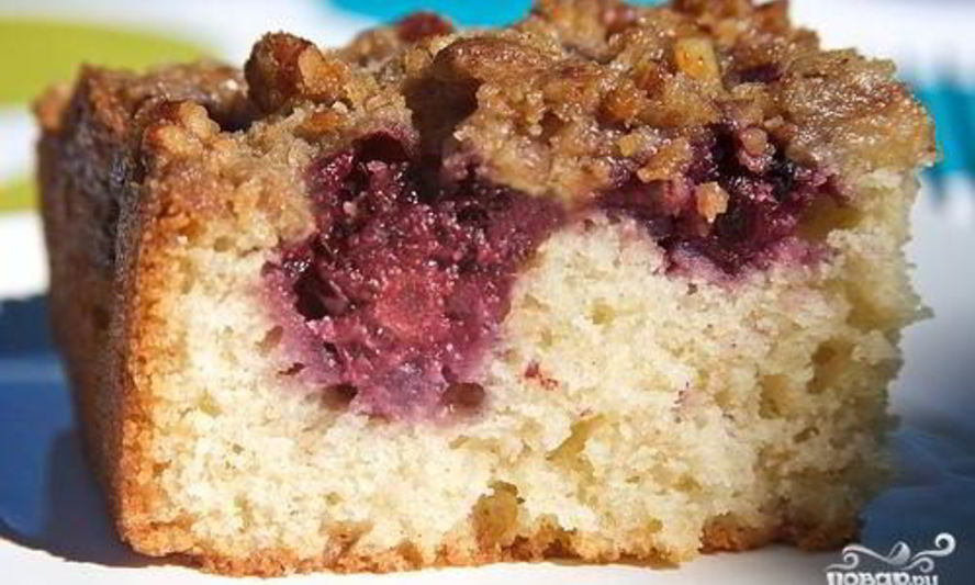 Рецепт ежевичного пирога с орехами
