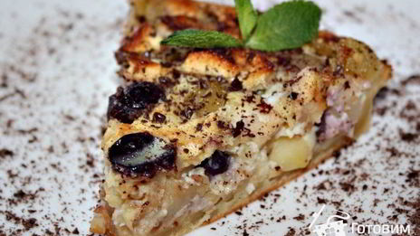 грушево-виноградный пирог