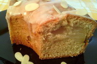 Грушевый пирог с марципаном