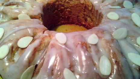 грушевый пирог с марципаном