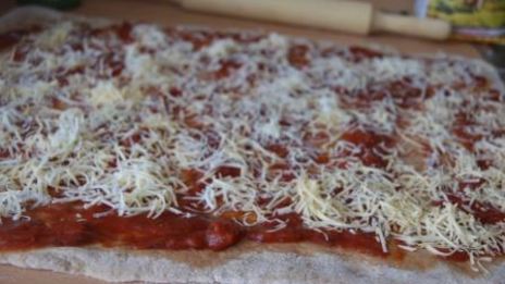 итальянский пирог с томатами и сыром