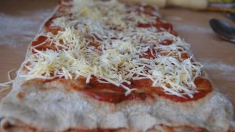 итальянский пирог с томатами и сыром