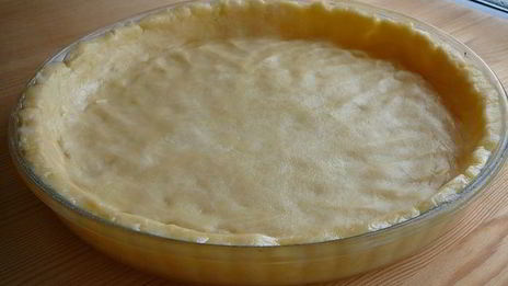 киш с болгарскими перцами и маслинами