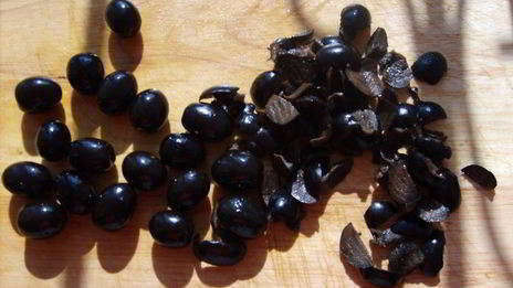 киш с кабачками и маслинами