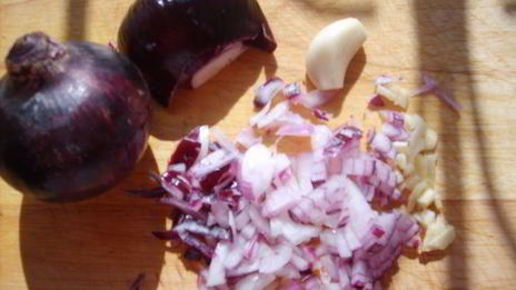 киш с кабачками и маслинами