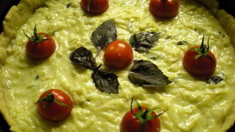 киш с кабачком и картофелем