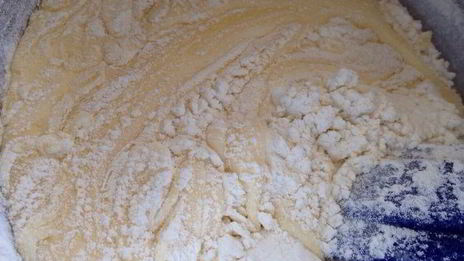 морковный пирог со сливочной прослойкой