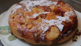 Персиковый пирог-перевертыш на сметане