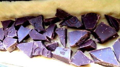 песочный пирог с фруктами в творожном муссе