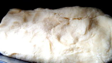 песочный пирог с фруктами в творожном муссе