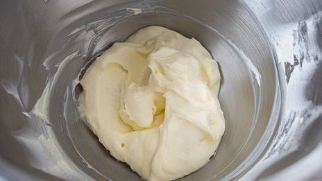 песочный сливовый пирог