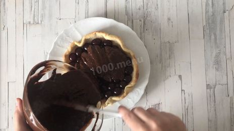 песочный вишневый пирог