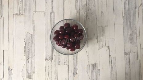 песочный вишневый пирог