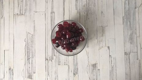 песочный вишневый пирог