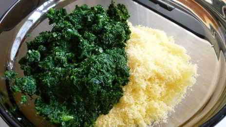 пирог из каннеллони с мясом и шпинатом