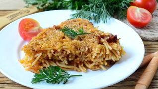 Пирог из спагетти Болоньезе