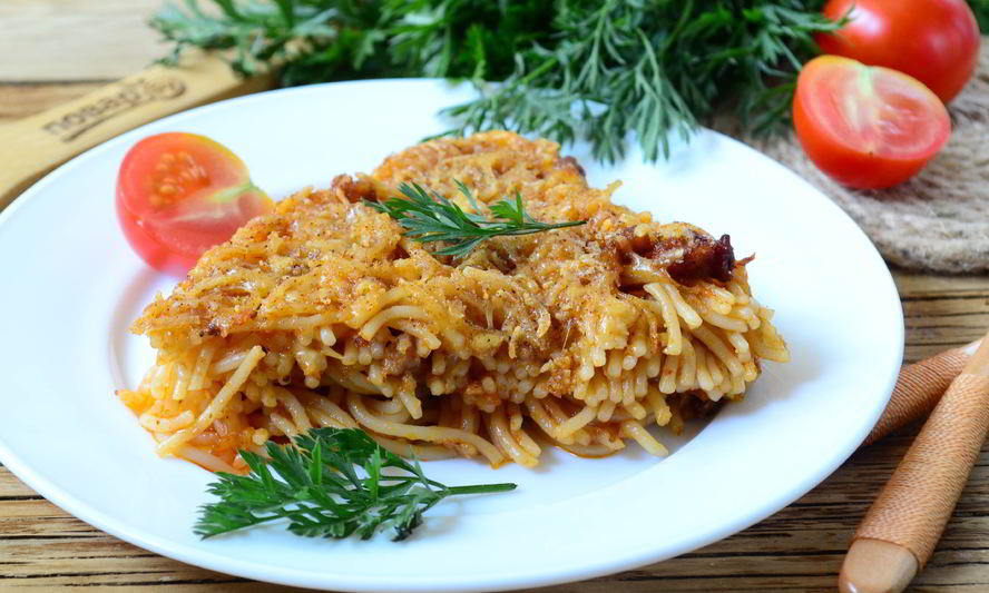 Рецепт пирога из спагетти болоньезе