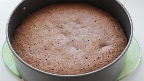 пирог с брусникой и заварным кремом