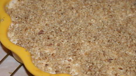 пирог с клюквой, финиками и грецкими орехами