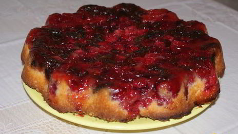 пирог с клюквой, финиками и грецкими орехами