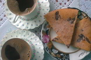 Пирог с корицей и шоколадом