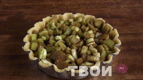 пирог с ревенем