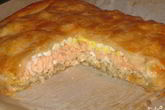 Пирог с семгой и рисом
